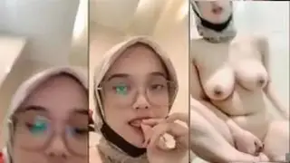 Baby Ica Hijab Toge Sange Dientot Brutal